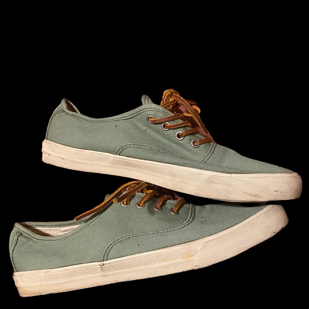 American Eagle sneakers